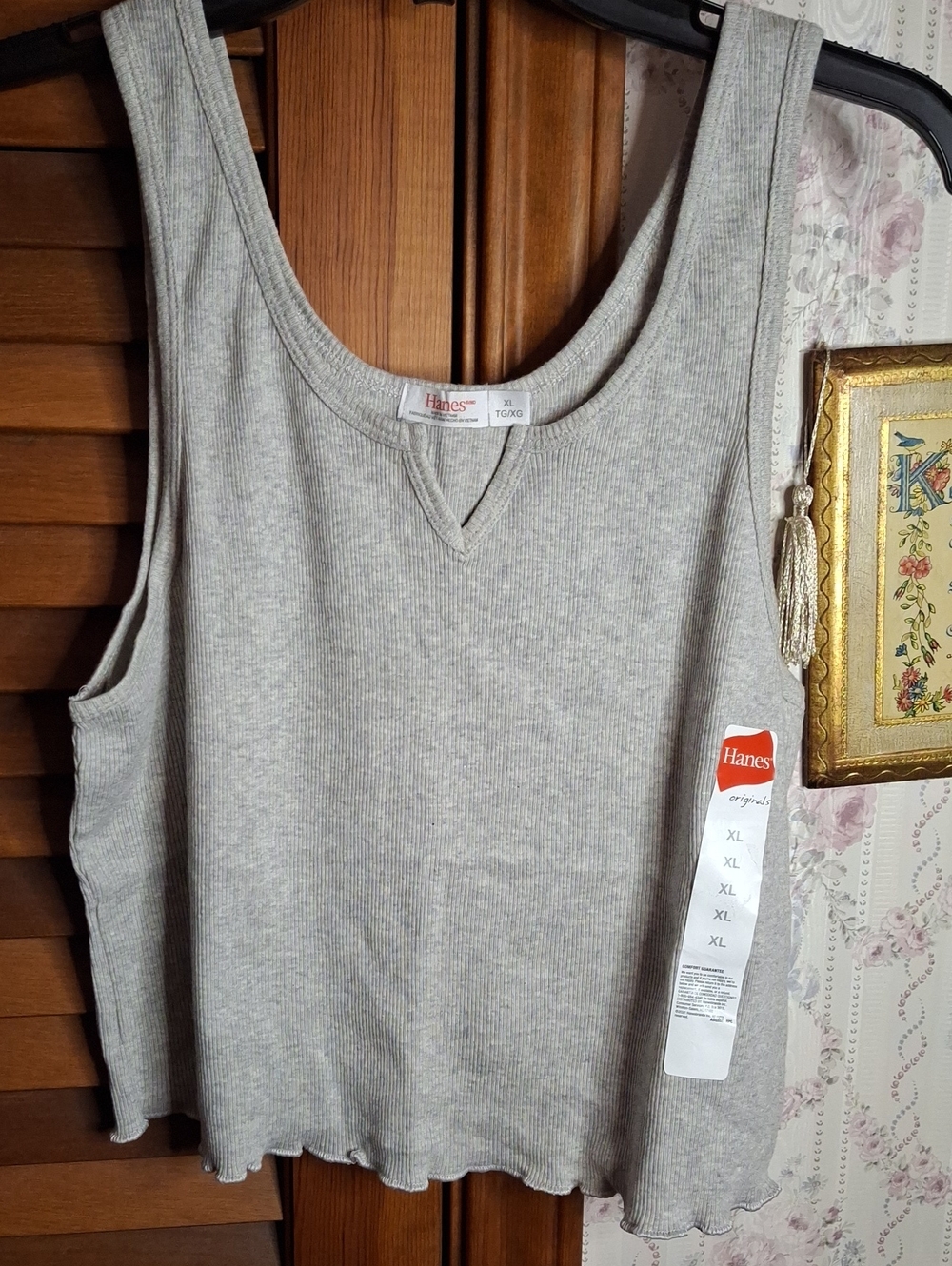 Hanes Women's Ribbed Tank Top in Light Gray XL NWT